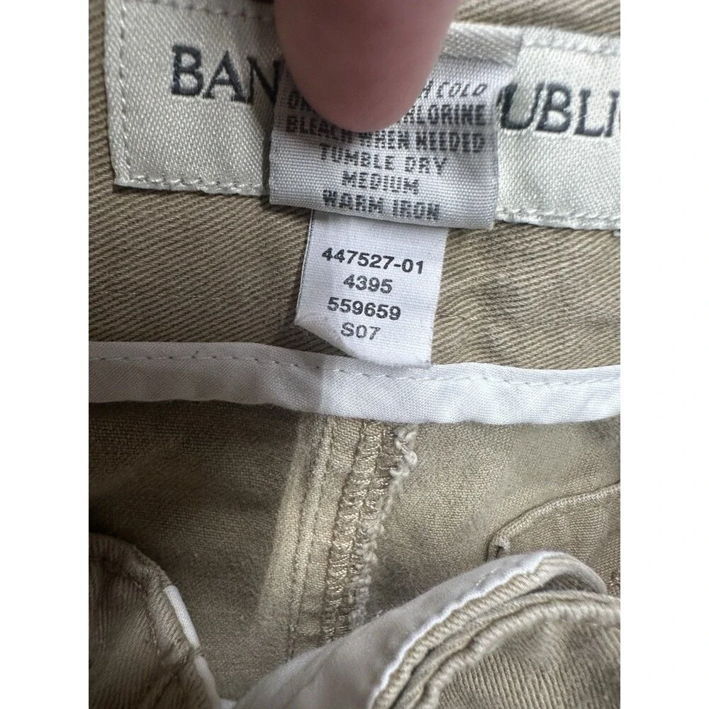 Banana Republic Shorts Mens 33 Beige Canvas Cargo Shorts